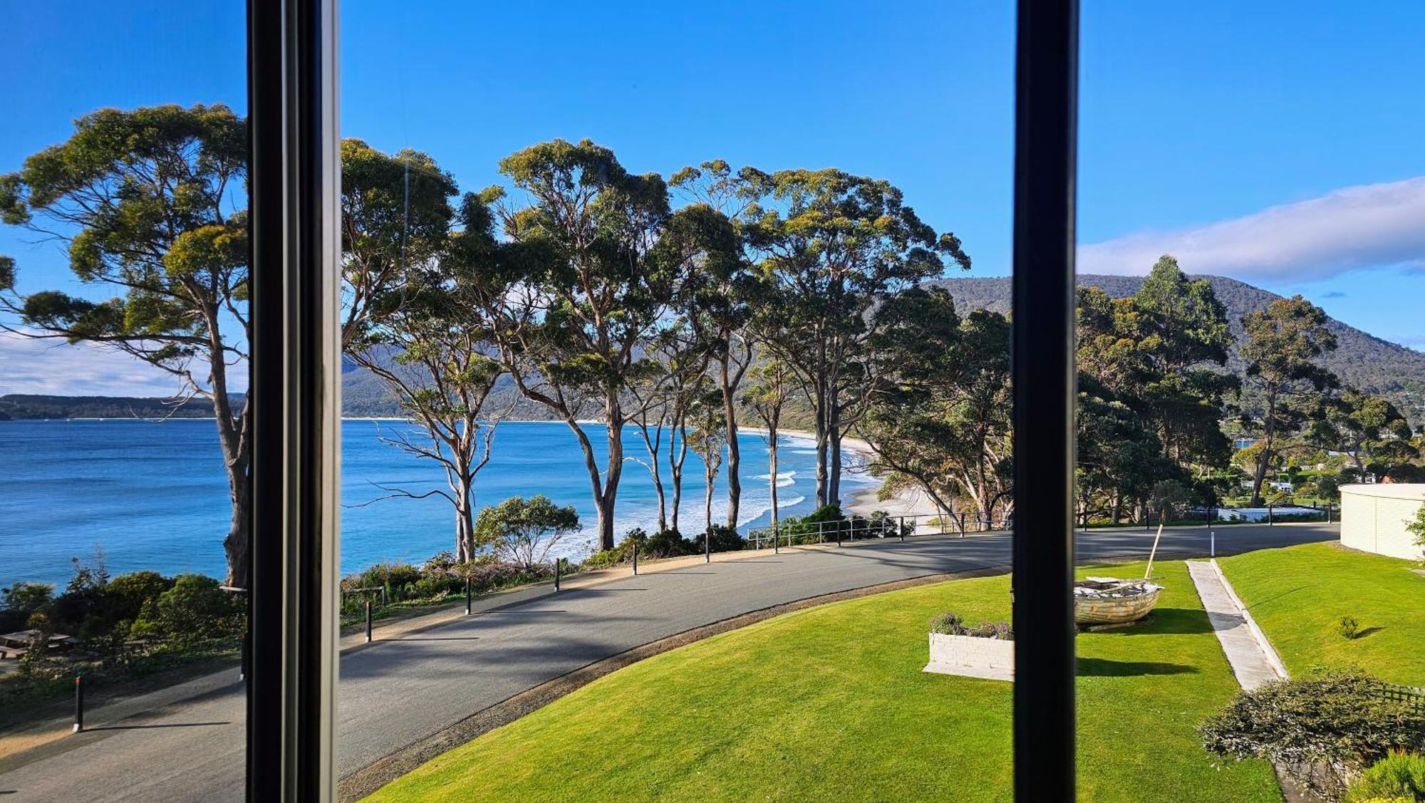 Lufra Beachside Hotel Eaglehawk Neck Exterior foto